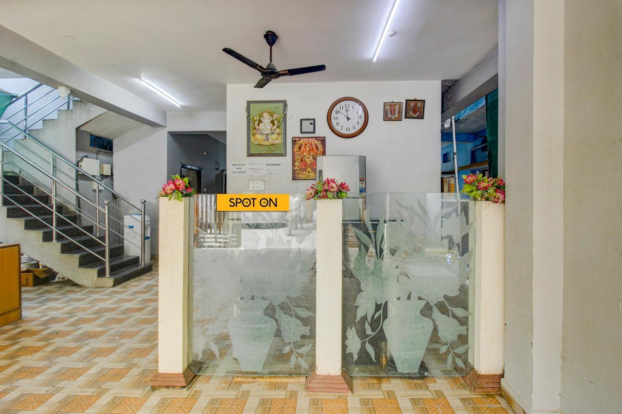 Spot On Sankalp Residency Hotel ไฮเดอราบัด ภายนอก รูปภาพ
